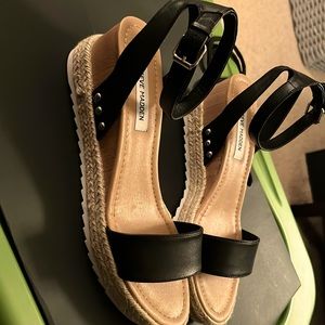 Steve Madden Sandals size 10 Black Brand New Never Worn
